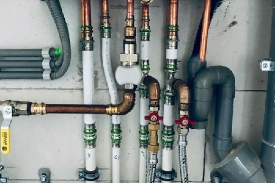 RACCORDEMENT D'UNE CHAUDIÈRE MURALE GAZ DE MARQUE VAILLANT À MARCHE EN FAMENNE 